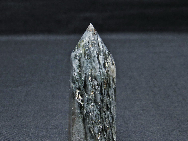 ガーデンファントム 六角柱 ガーデンクォーツ ポイント 庭園水晶 一点物 142-7436