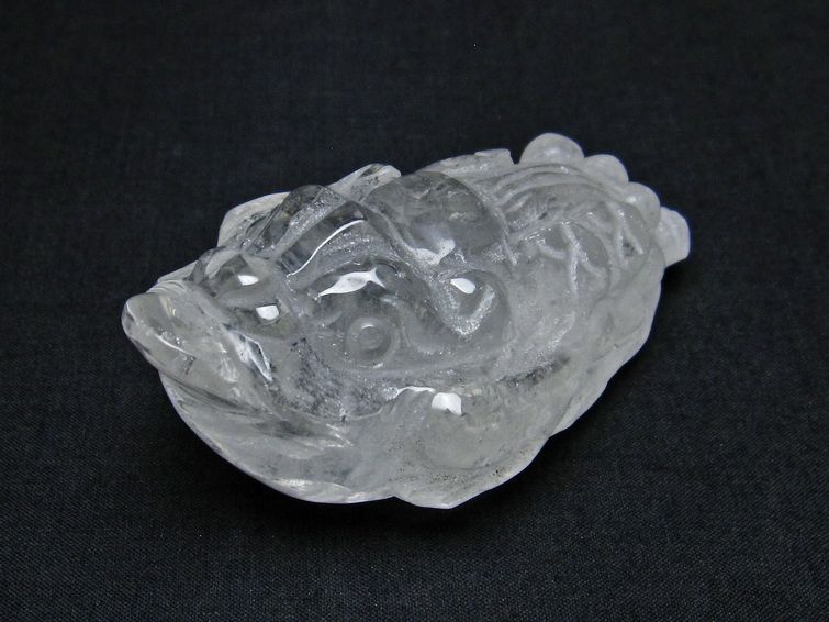 水晶 手彫り 置物 キンセン 金蟾 一点物 144-190
