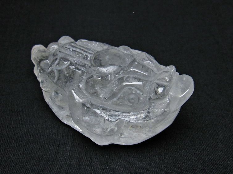 水晶 手彫り 置物 キンセン 金蟾 一点物 144-191