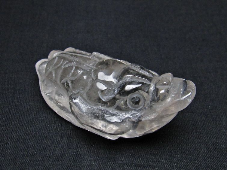 水晶 手彫り 置物 キンセン 金蟾 一点物 144-208