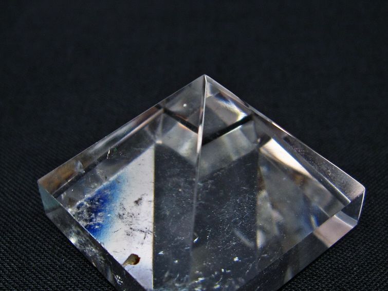 水晶 ピラミッド置物 一点物 145-1000