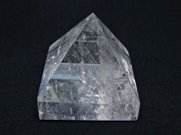 水晶 ピラミッド置物 一点物 145-1016
