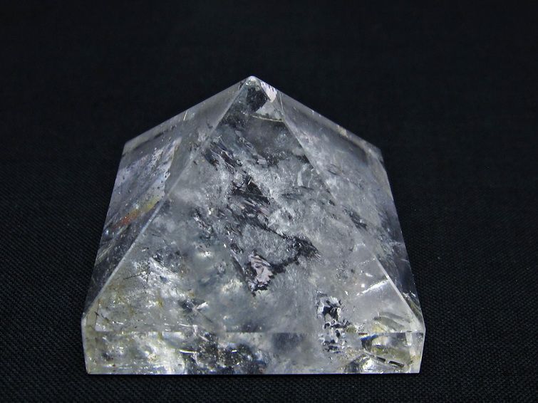水晶 ピラミッド置物 一点物 145-1039