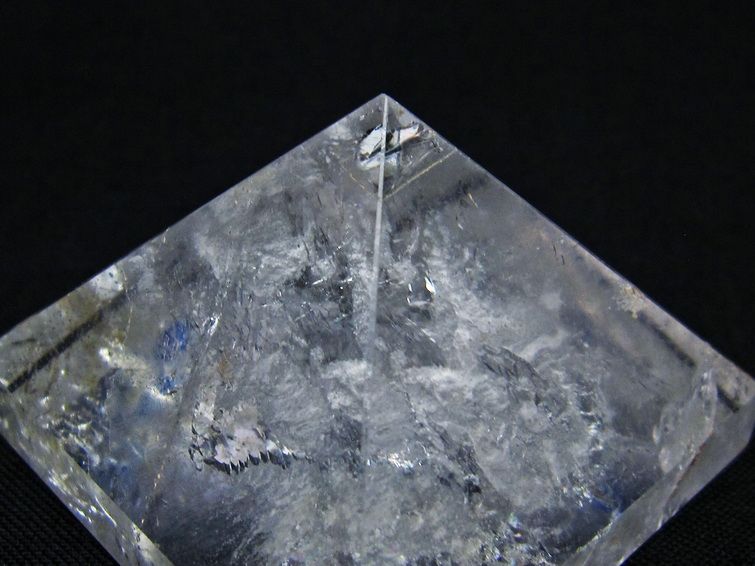 水晶 ピラミッド置物 一点物 145-1039
