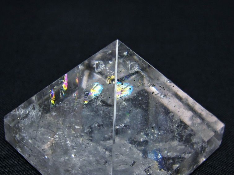 水晶 ピラミッド置物 一点物 145-1045