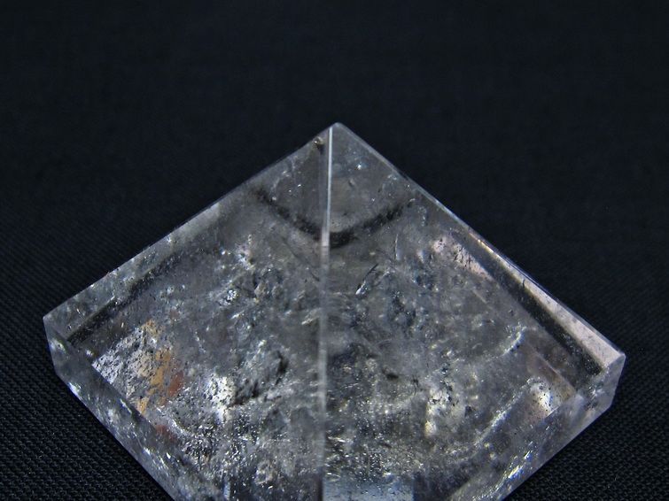 水晶 ピラミッド置物 一点物 145-1046