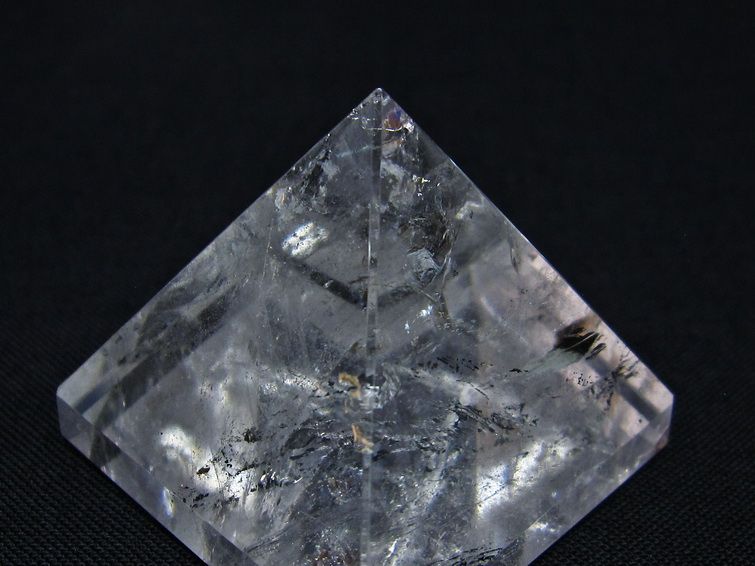 水晶 ピラミッド置物 一点物 145-1051