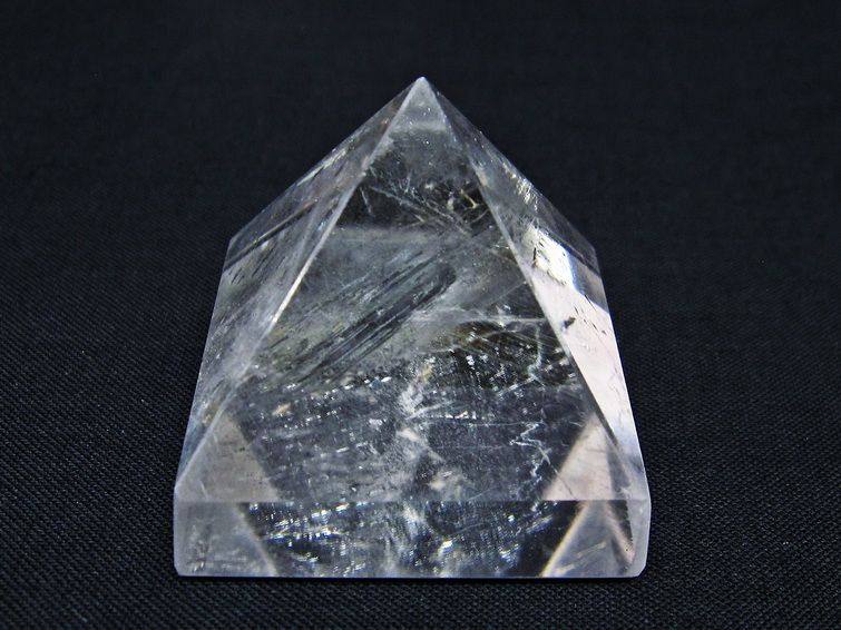 水晶 ピラミッド置物 一点物 145-1060