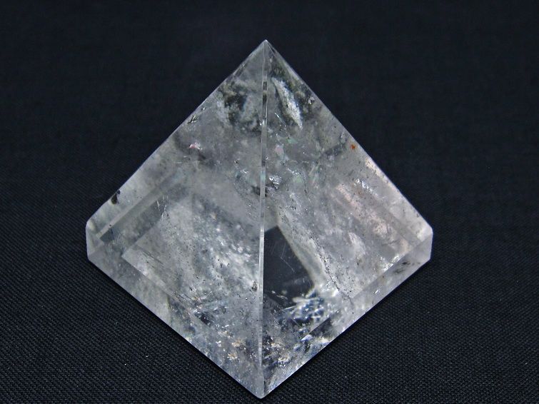 水晶 ピラミッド置物 一点物 145-1066