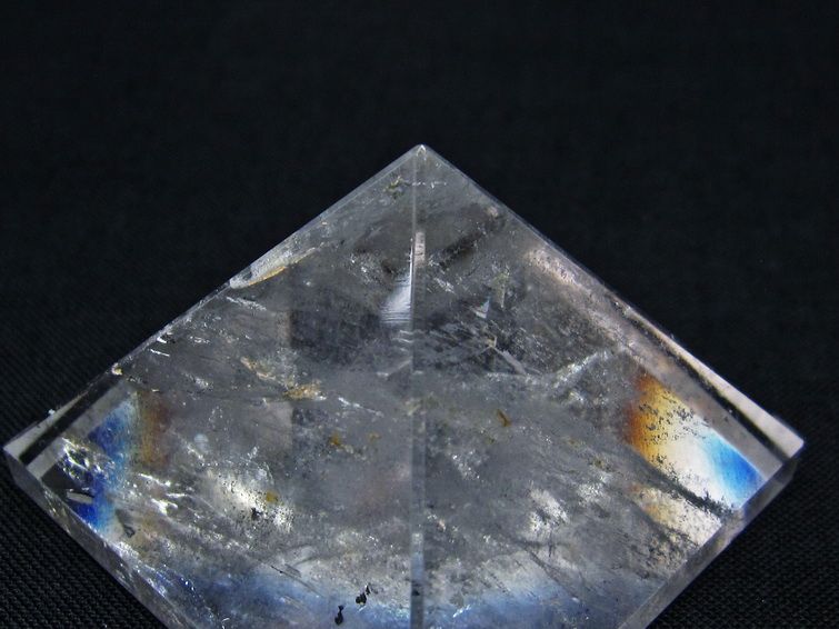 水晶 ピラミッド置物 一点物 145-1067
