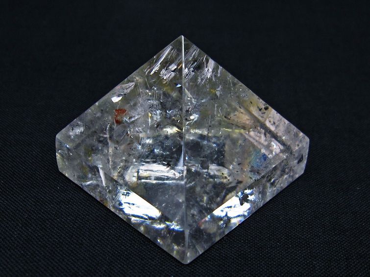 水晶 ピラミッド置物 一点物 145-1074