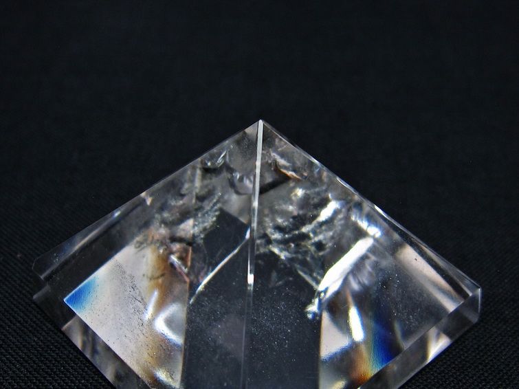 水晶 ピラミッド置物 一点物 145-1086