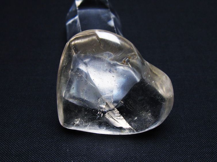 水晶 ハート置物 一点物 145-1437