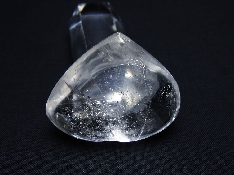 水晶 ハート置物 一点物 145-1475