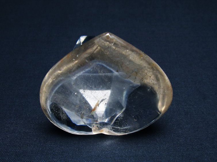 水晶 ハート置物 一点物 145-1495