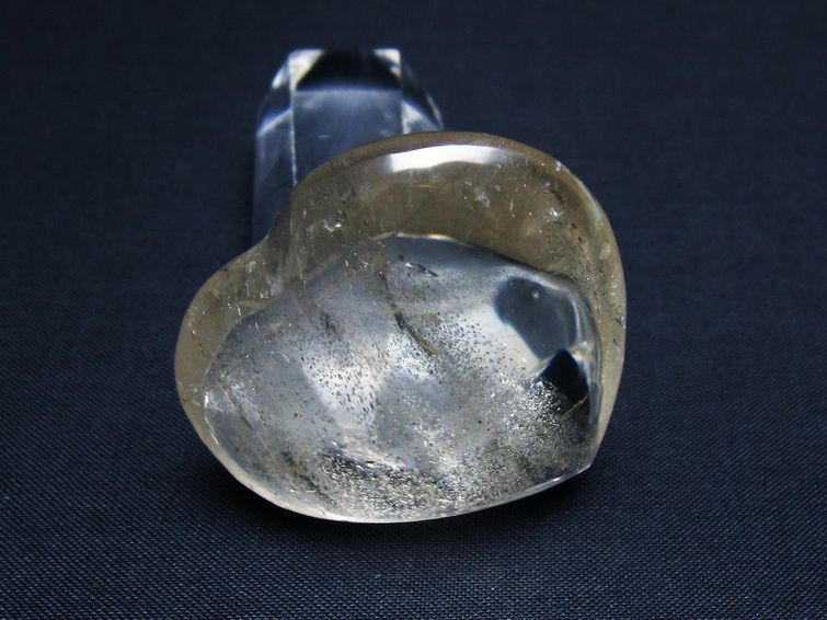 水晶 ハート置物 一点物 145-1513