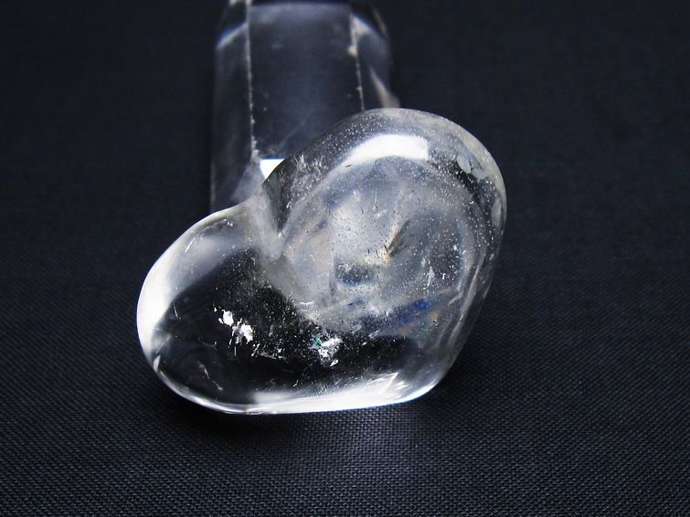 水晶 ハート置物 一点物 145-1544