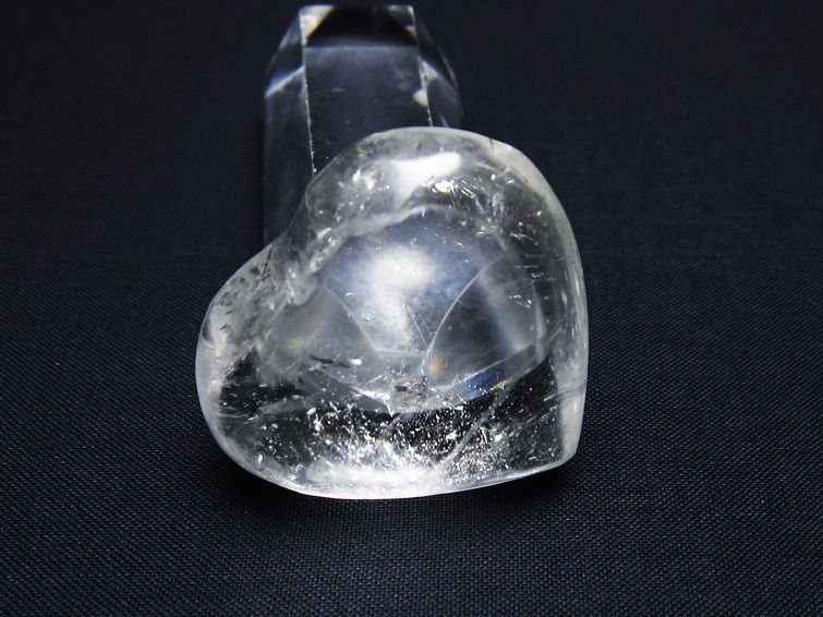 水晶 ハート置物 一点物 145-1546