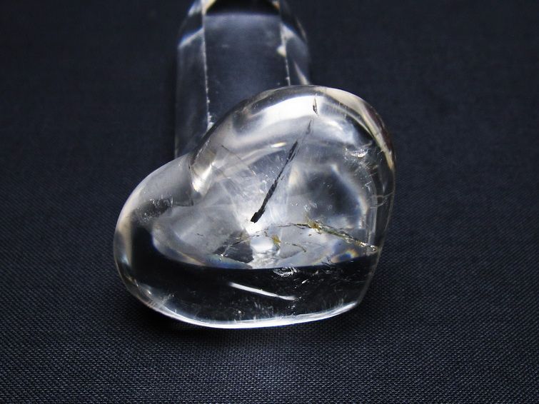 水晶 ハート置物 一点物 145-1557