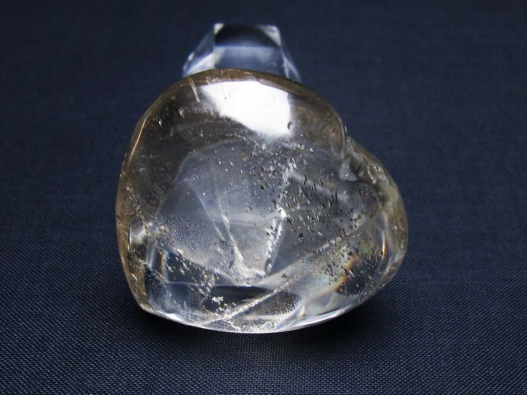 水晶 ハート置物 一点物 145-1569