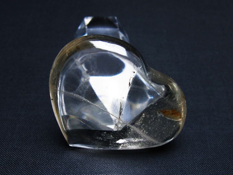 水晶 ハート置物 一点物 145-1570