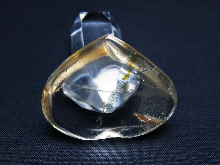 水晶 ハート置物 一点物 145-1570