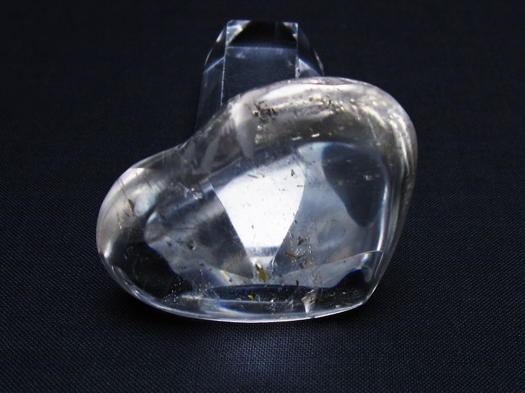 水晶 ハート置物 一点物 145-1575