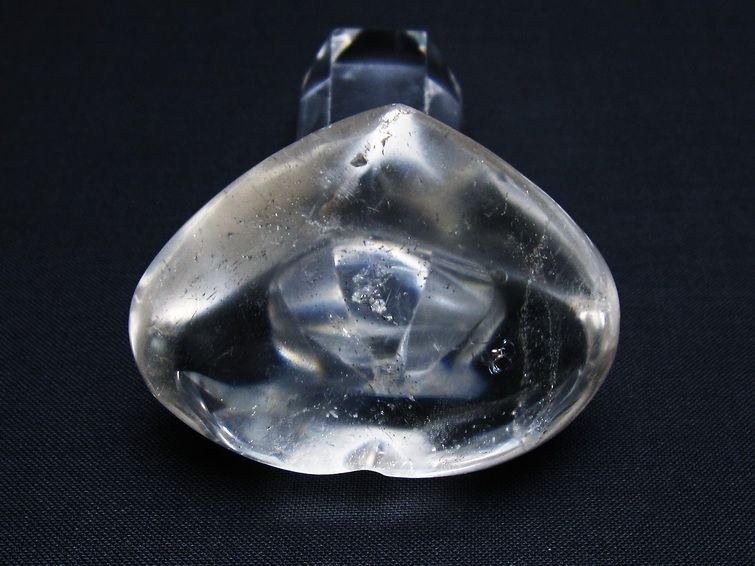 水晶 ハート置物 一点物 145-1578
