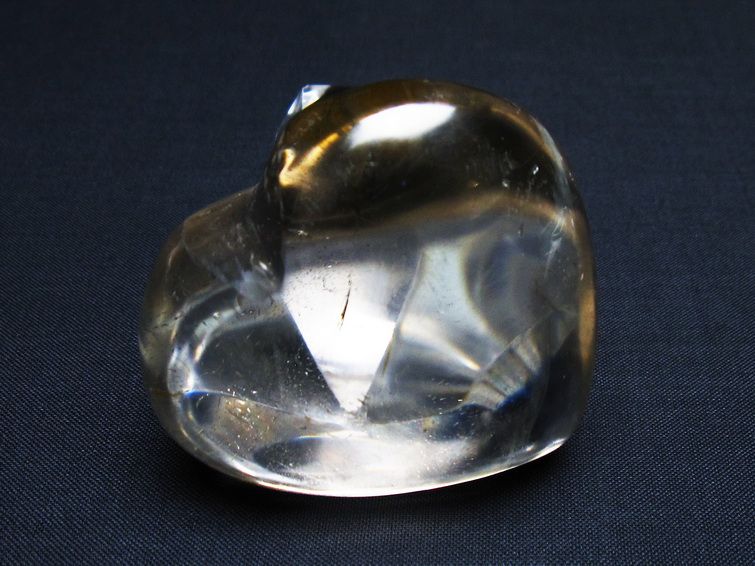 水晶 ハート置物 一点物 145-1585