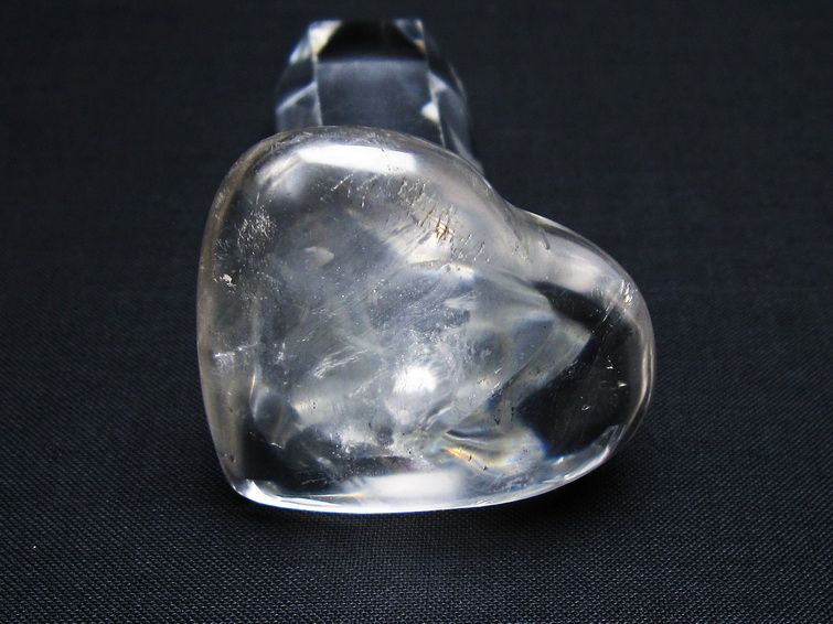 水晶 ハート置物 一点物 145-1601