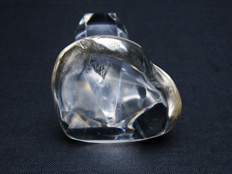 水晶 ハート置物 一点物 145-1603