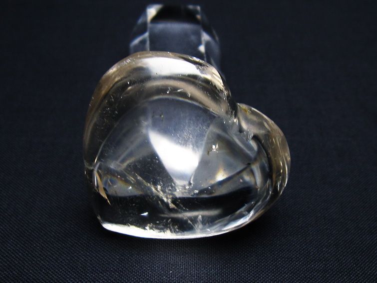 水晶 ハート置物 一点物 145-1611