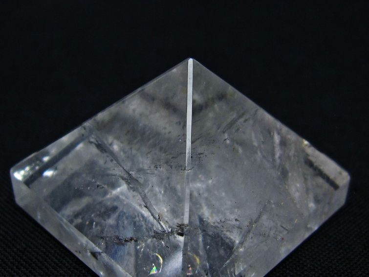 水晶 ピラミッド置物 一点物 145-941
