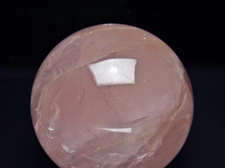 1.8Kg ミルキークォーツ 丸玉 110mm ピンク 一点物 151-6037