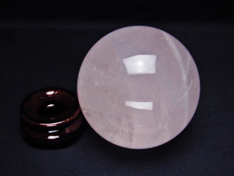 ミルキークォーツ 丸玉 82mm ピンク 一点物 151-6049
