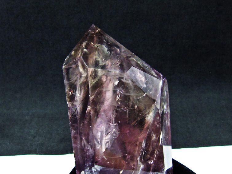 アメジスト 六角柱 アメシスト ポイント 置物 原石 虹入り 台座付属 一点物 152-2090