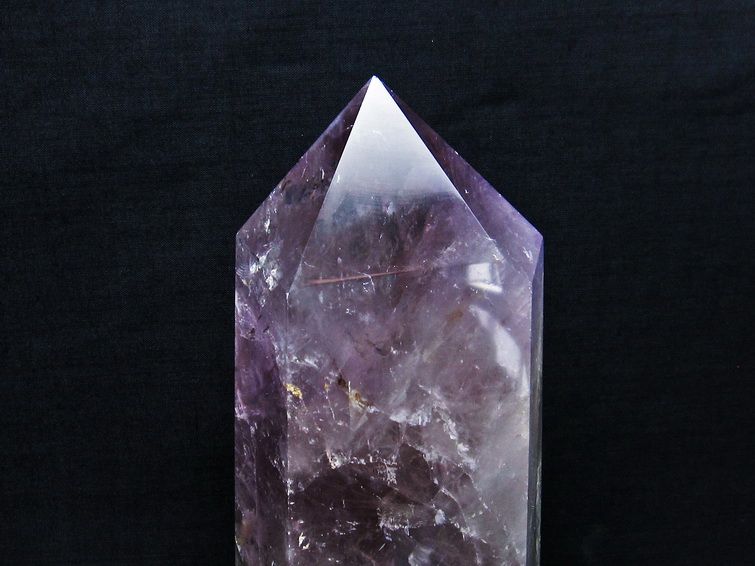 2Kg アメジスト 六角柱 アメシスト ポイント 置物 原石 ファントム 台座付属 一点物 152-2124
