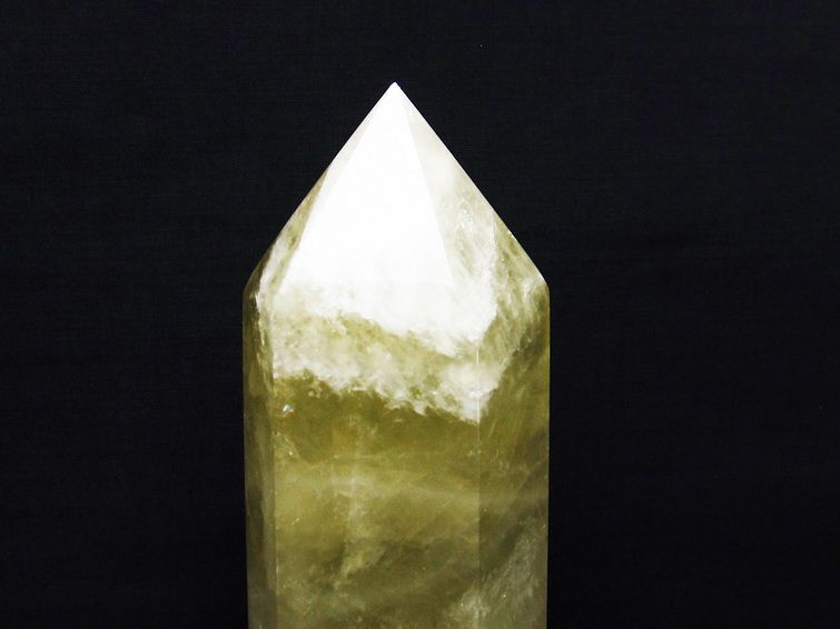 1.5Kg シトリンクォーツ 六角柱 シトリン ポイント 置物 原石 台座付属 一点物 152-2349