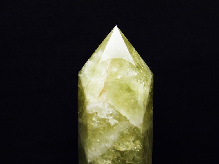 1.3Kg シトリンクォーツ 六角柱 シトリン ポイント 置物 原石 台座付属 一点物 152-2352