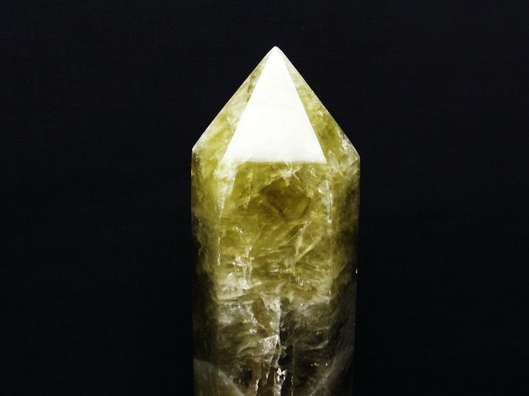 1.6Kg シトリンクォーツ 六角柱 シトリン ポイント 置物 原石 台座付属 一点物 152-2371