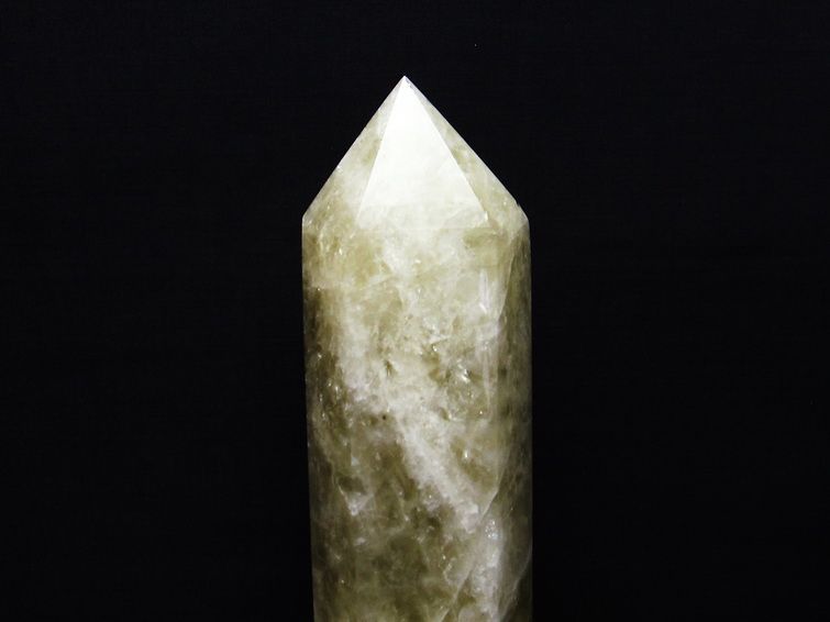 1.3Kg シトリンクォーツ 六角柱 シトリン ポイント 置物 原石 台座付属 一点物 152-2385