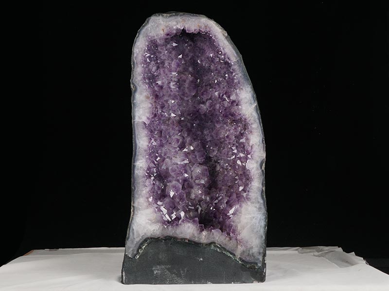 32.3Kg アメジストドーム ブラジル産 ジオード 原石 アメジスト ドーム amethyst 置物 開運 風水 一点物 174-1437
