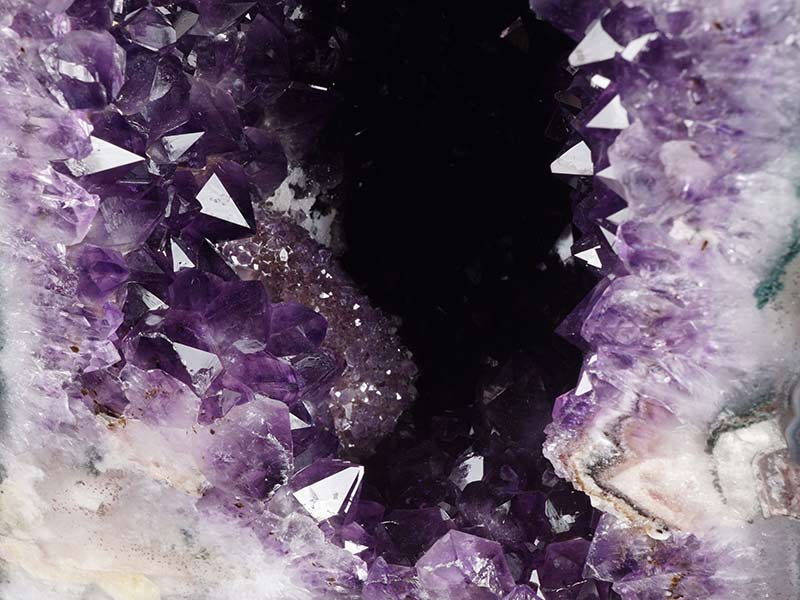 30.7Kg アメジストドーム ブラジル産 カペーラ ジオード ドーム 原石 amethyst アメシスト 紫水晶 一点物 台座付属 174-1581