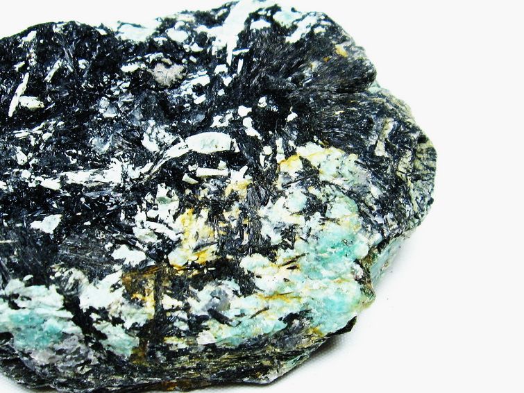 エメラルド 原石 一点物 181-2974