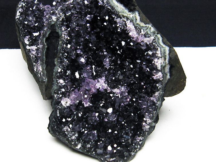 アメジスト クラスター ウルグアイ産 アメシスト 原石 一点物 182-5537