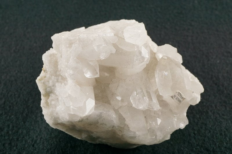 水晶 クラスター 水晶 原石 ブラジル産 一点物 182-5707