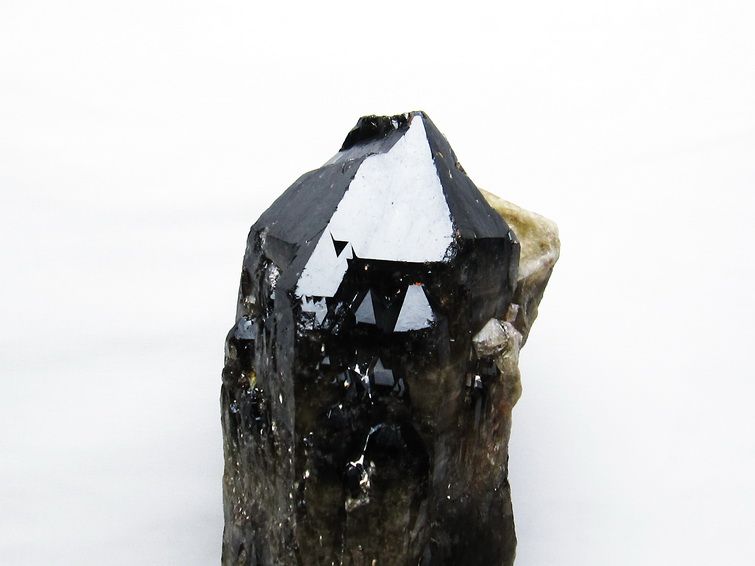 11.5Kg モリオン 黒水晶 原石 台座付属 一点物 191-390