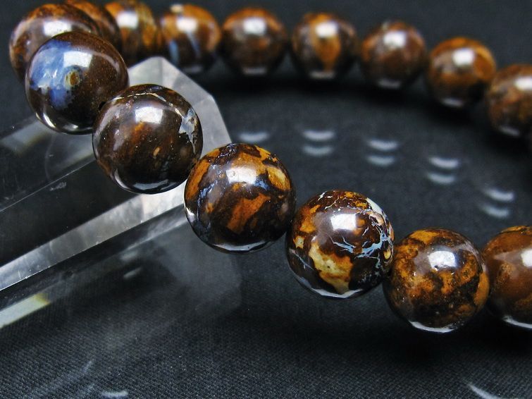 ボルダーオパール ブレスレット 12mm アイアンオパール 一点物 111-29512