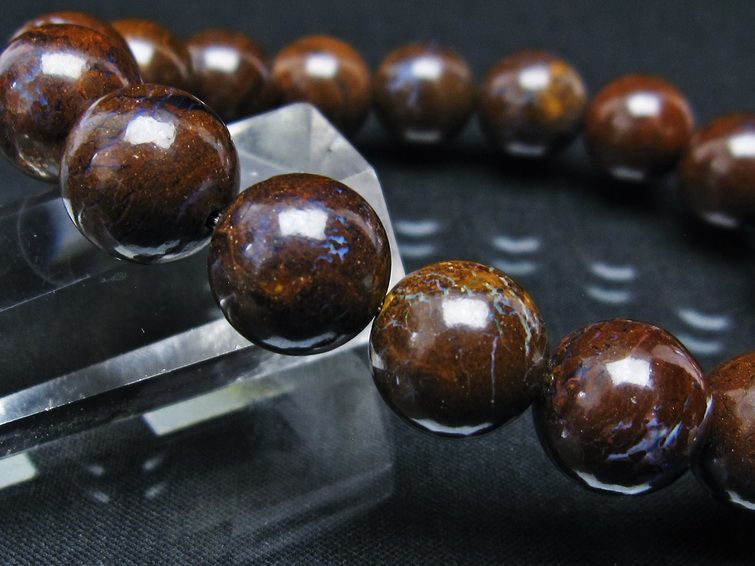 ボルダーオパール ブレスレット 12mm アイアンオパール 一点物 111-29520