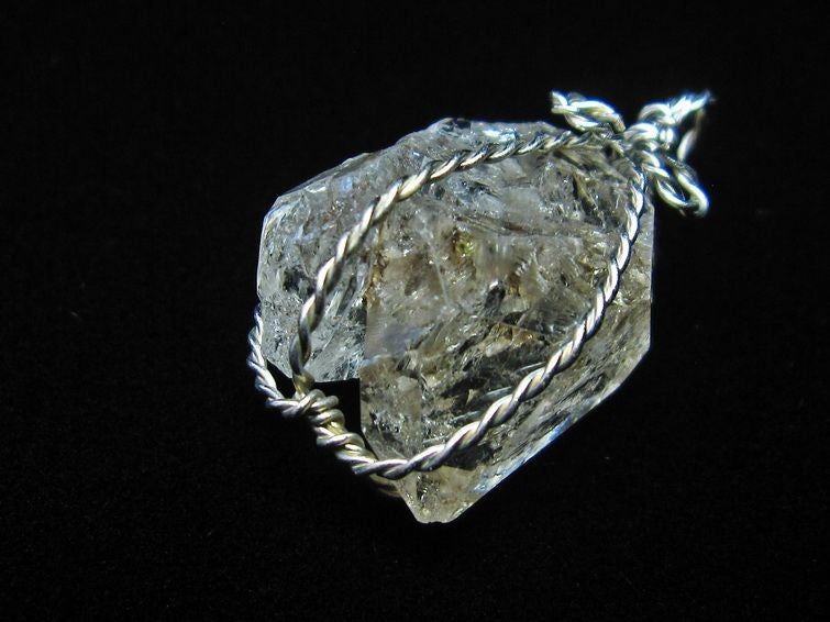 パキスタン産 オイルインクォーツ ペンダント オイルクォーツ 112-1226